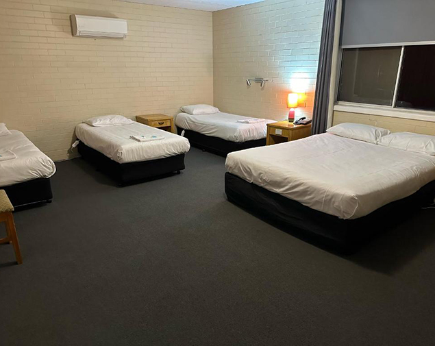 Wedderburn Motel Family Room