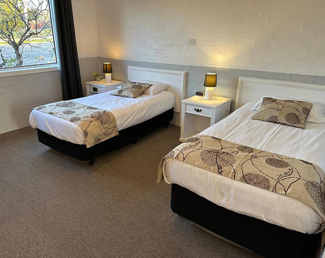 Wedderburn Motel Two Singles Room